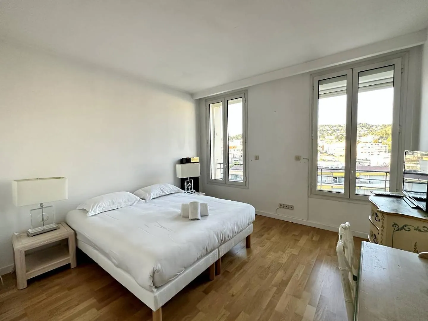 Cannes Croisette - Appartement 5 Pieces Face Mer Lägenhet